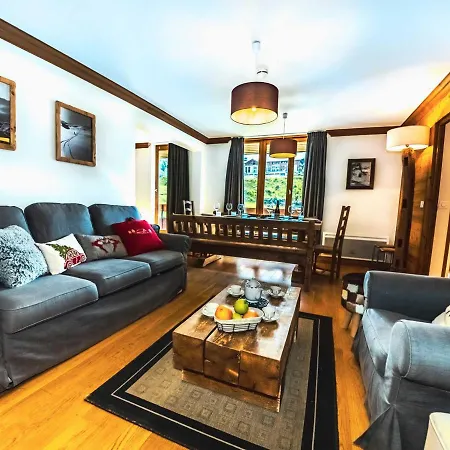 Renove Avec Balcon, Skis Aux Pieds, Wifi A Le Lavachet - Fr-1-502-359 Apartment Tignes